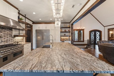 Extraordinary custom luxury estate situated on 3.34 private - photo 45