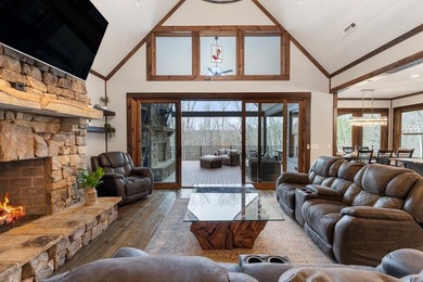 Extraordinary custom luxury estate situated on 3.34 private - photo 49