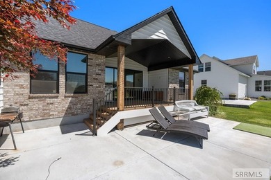 Welcome to 1864 E Beach Park Drive, a beautifully crafted custom - photo 10