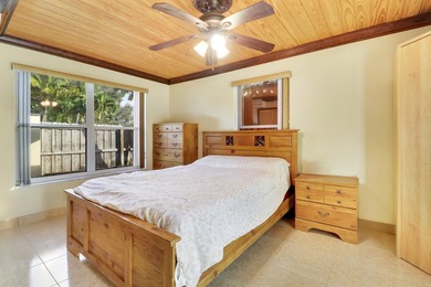 Spacious pool home in the desirable neighborhood of Garden Isles - photo 26