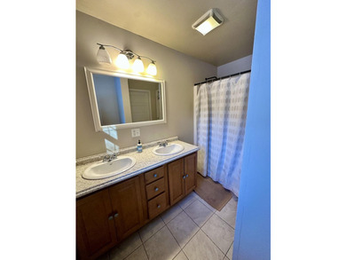 Enjoy privacy and comfort in this inviting 3-bedroom, 2 full - photo 29