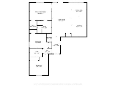Practically new 3-2 home featuring quartz countertops, custom - photo 31