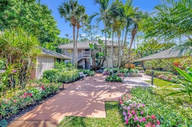 Lake Condo For Sale in Boca Raton, Florida