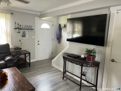 Recently updated 2 Br townhouse in Success Village. Newer - photo 3