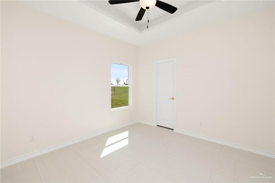 Modern luxury meets prime location. This 4 bedroom, 3.5 bathroom - photo 13