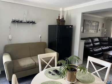 Recently updated 2 Br townhouse in Success Village. Newer - photo 8