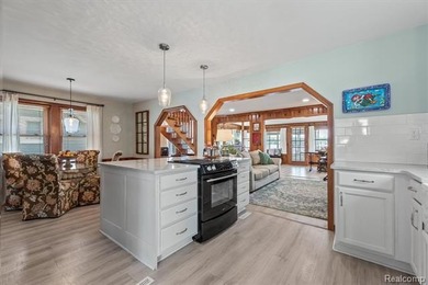 Experience the charm of lakefront living on peaceful non-sports - photo 19