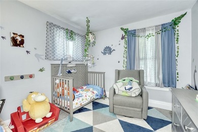 Welcome to 111 Rosewood Terrace! Situated on a quiet - photo 9