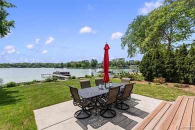 Experience the charm of lakefront living on peaceful non-sports - photo 39