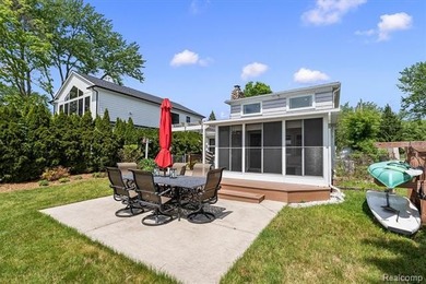 Experience the charm of lakefront living on peaceful non-sports - photo 40