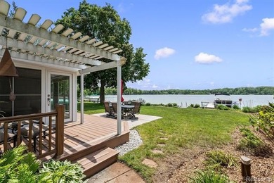 Experience the charm of lakefront living on peaceful non-sports - photo 42
