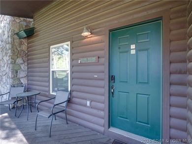 Experience resort-style living in this spacious 1 bed, 1 bath - photo 5