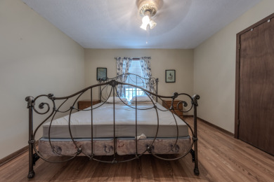 NEW PRICE! Waterfront Cottage with 2 Docks and Wooded Views - photo 28