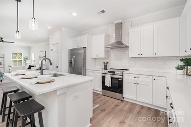 SELLER OFFERING $10K TOWARDS A 2/1 RATE BUYDOWN WITH ACCEPTABLE - photo 7