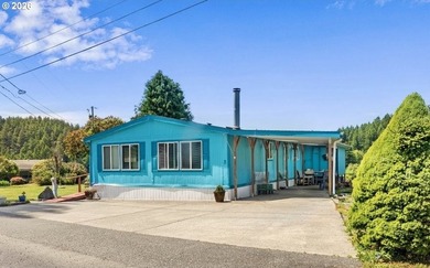 Enjoy spacious, comfortable living in this well-maintained - photo 1