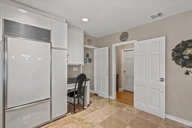 Beautifully landscaped Center Hall Colonial in a most desirable - photo 16