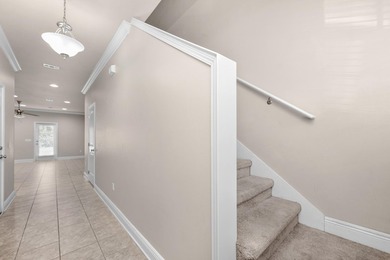 Spacious 3-bedroom, 2.5-bathroom townhome located just minutes - photo 20