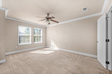 Spacious 3-bedroom, 2.5-bathroom townhome located just minutes - photo 21