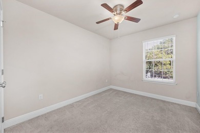Spacious 3-bedroom, 2.5-bathroom townhome located just minutes - photo 29