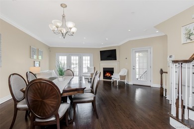 Beautiful 3 bedroom townhome in the luxurious gated condo - photo 10