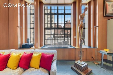 *Elegant Living at The Carlyle House, designed by Charles - photo 2