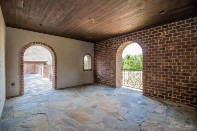 Spectacular Gated Estate on 104 Lakefront Acres! - photo 10