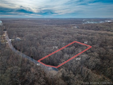 Lot 651 on Fox Run offers an exceptional opportunity to build - photo 4