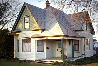 Columbia River - Klickitat County Home For Sale in Kennewick Washington