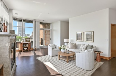 Experience elevated city living in this beautifully updated 2BR - photo 15