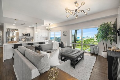 LUXURY BEACHSIDE PENTHOUSE! Located at the top of Luau II in the - photo 2