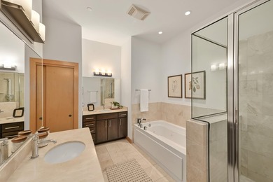 Experience elevated city living in this beautifully updated 2BR - photo 24