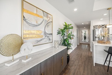 LUXURY BEACHSIDE PENTHOUSE! Located at the top of Luau II in the - photo 5