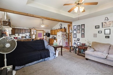 4 Beds | 2 Bath fixer upper in Stover, Mo! A fantastic chance to - photo 6