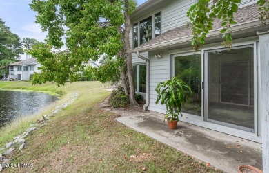 Lake Condo For Sale in Lady's Island, South Carolina