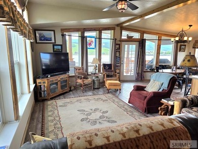 Ultimate Waterfront Living on Henry's Lake - Goose Bay Cabin - photo 7
