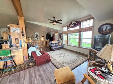 Ultimate Waterfront Living on Henry's Lake - Goose Bay Cabin - photo 10