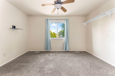 Start packing! This well-maintained 1998 Parade Home features - photo 30
