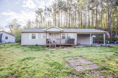 Nice 3 Bedroom/ 2 Bath one-level Rancher in a great location! - Lake Home Sale Pending in Kingston, Tennessee