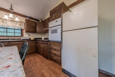 NEW PRICE! Waterfront Cottage with 2 Docks and Wooded Views - photo 16