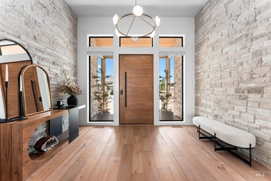 An irreplaceable single-level estate perched on nearly an - photo 7