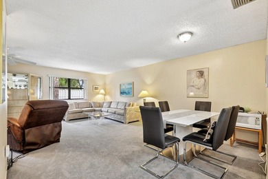 Welcome to this charming and spacious 3-bedroom, 2-bathroom - photo 11