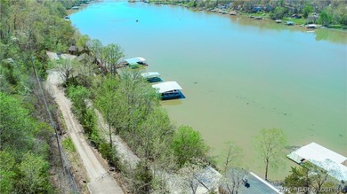 Build your dream lake escape on this stunning lakeview lot - photo 8