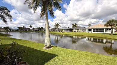 RARE Waterfront Home with a 2-car garage in the gated community - photo 19