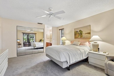 Welcome to this charming and spacious 3-bedroom, 2-bathroom - photo 21