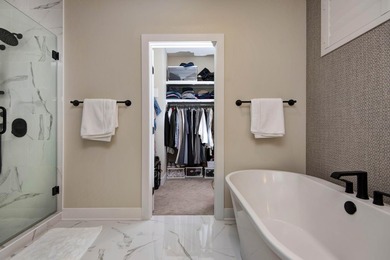 This fantastic Hickory Hills home was custom built by Jim Colton - photo 22