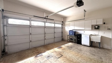 RARE Waterfront Home with a 2-car garage in the gated community - photo 23
