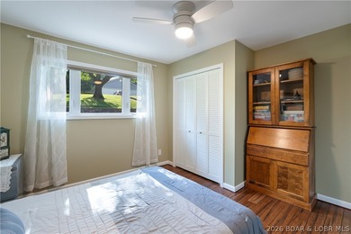 160' LF of gentle sloping lakefront lot just a few steps (9) - photo 27