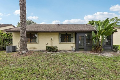 Welcome to this charming and spacious 3-bedroom, 2-bathroom - photo 27