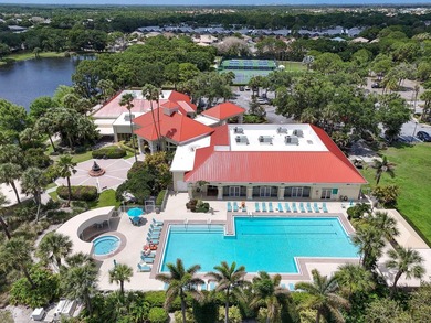 RARE Waterfront Home with a 2-car garage in the gated community - photo 28