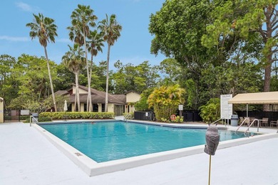 Welcome to this charming and spacious 3-bedroom, 2-bathroom - photo 28
